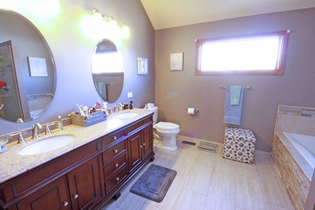 578 Boardman Cir, Bolingbrook, IL 60440 photo 15