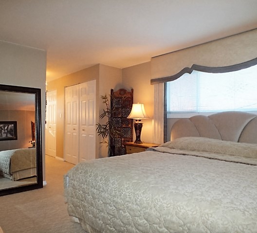 276 King Ln, Des Plaines, IL 60016 photo 7