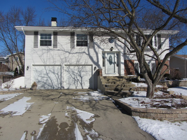 1250 Hassell Rd, Hoffman Estates, IL 60169 photo 1