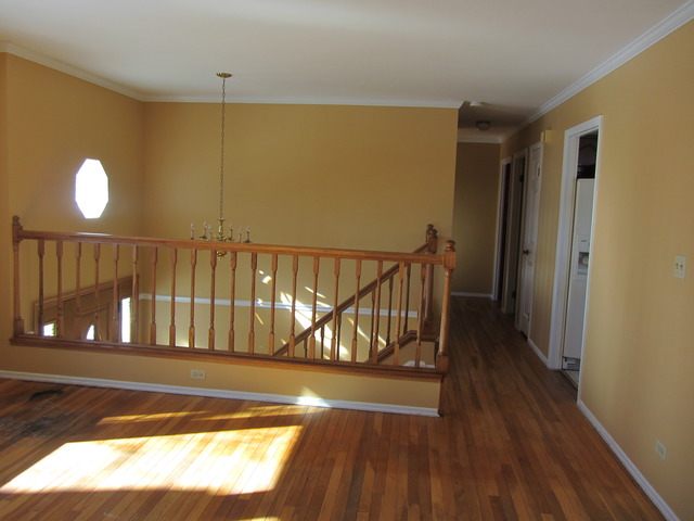 1250 Hassell Rd, Hoffman Estates, IL 60169 photo 5
