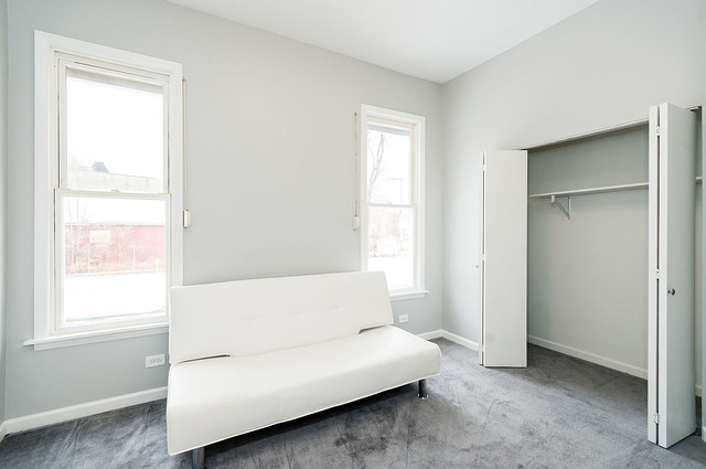 535 E 46th St, Chicago, IL 60653 photo 9