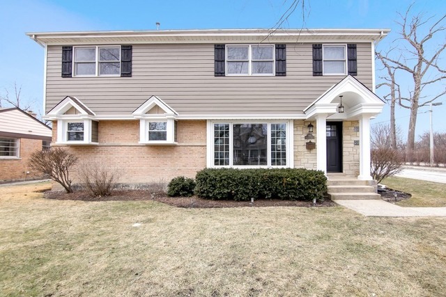 748 Elmgate Dr, Glenview, IL 60025 photo 2