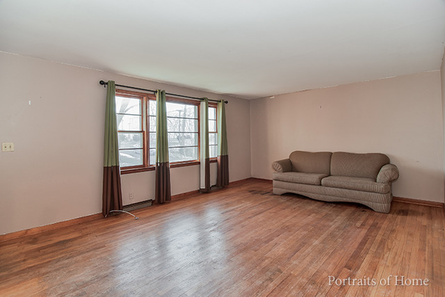 27 Baseline Rd, Oswego, IL 60543 photo 9