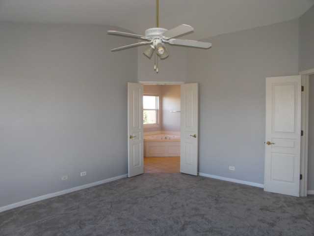 4760 Whitehall Ct, Algonquin, IL 60102 photo 12