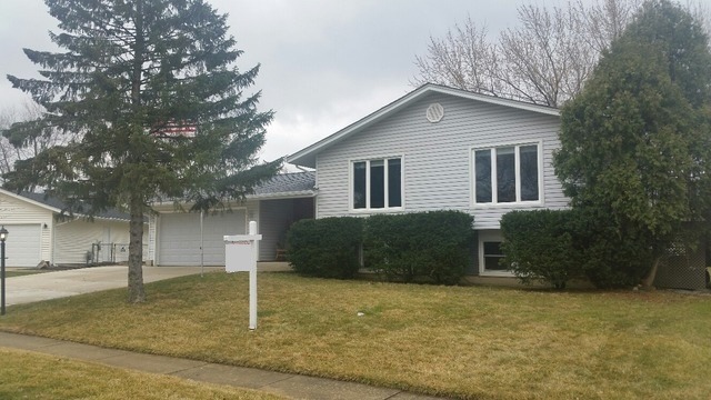 4123 N Firestone Ct, Hoffman Estates, IL 60192 photo 1