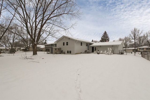 4123 N Firestone Ct, Hoffman Estates, IL 60192 photo 22