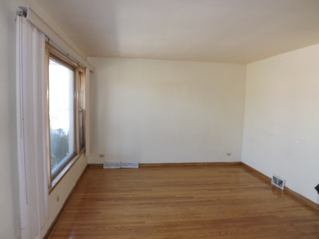 1101 E 93rd St, Chicago, IL 60619 photo 2