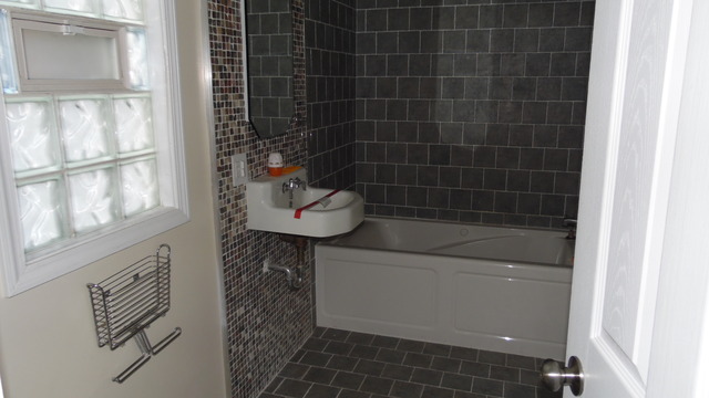 5946 W Elm Ave, Berkeley, IL 60163 photo 7