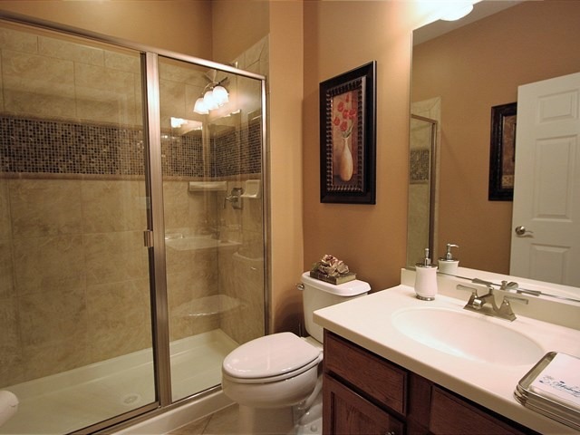 1035 Riviera Dr, Elgin, IL 60124 photo 12
