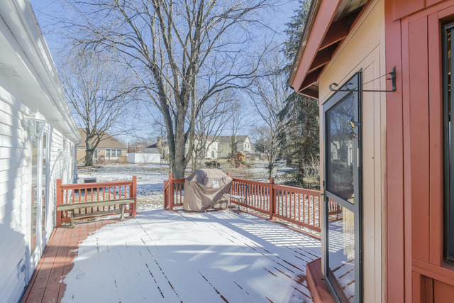 200 Mayfair Dr, Aurora, IL 60504 photo 25