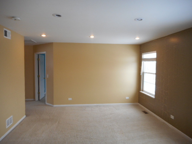 2449 Lambert Dr, Aurora, IL 60503 photo 17