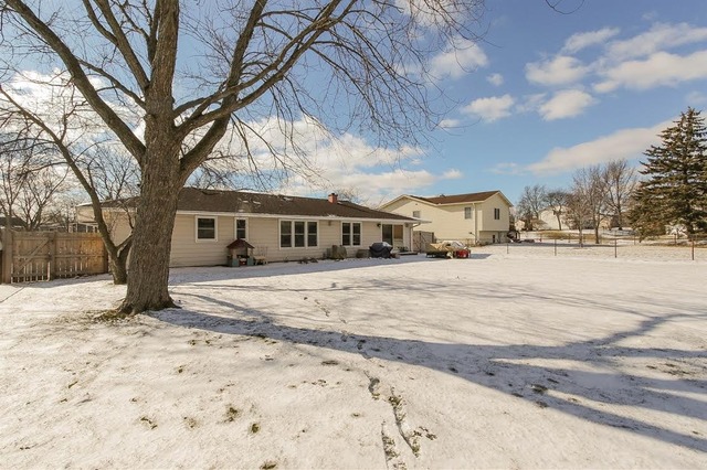 3965 Winston Dr, Hoffman Estates, IL 60192 photo 22