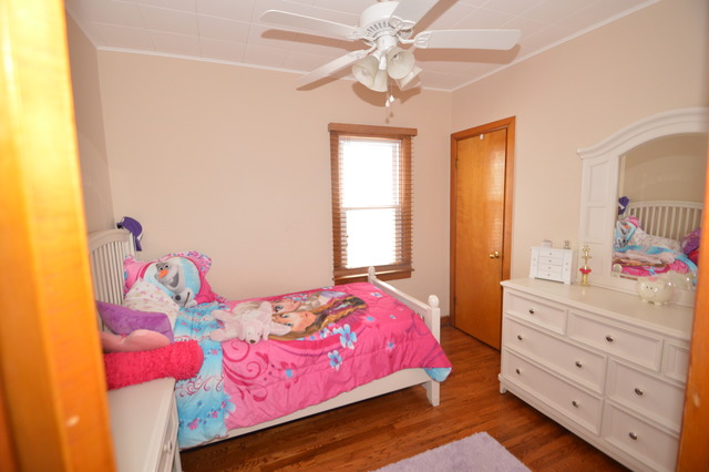 3519 N Oleander Ave, Chicago, IL 60634 photo 9