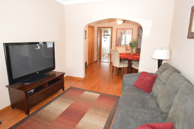 3519 N Oleander Ave, Chicago, IL 60634 photo 2