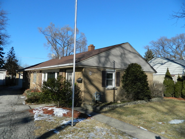 8332 45th St, Lyons, IL 60534 photo 1