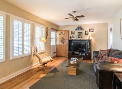 2003 Cedar St, Des Plaines, IL 60018 photo 4
