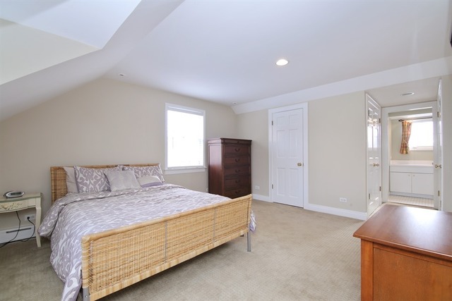 800 Hudson Rd, Glenview, IL 60025 photo 12