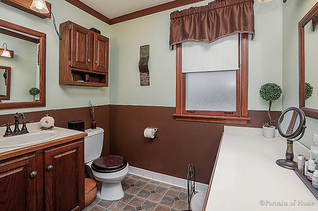 2 S373 Seneca Dr, Wheaton, IL 60189 photo 16
