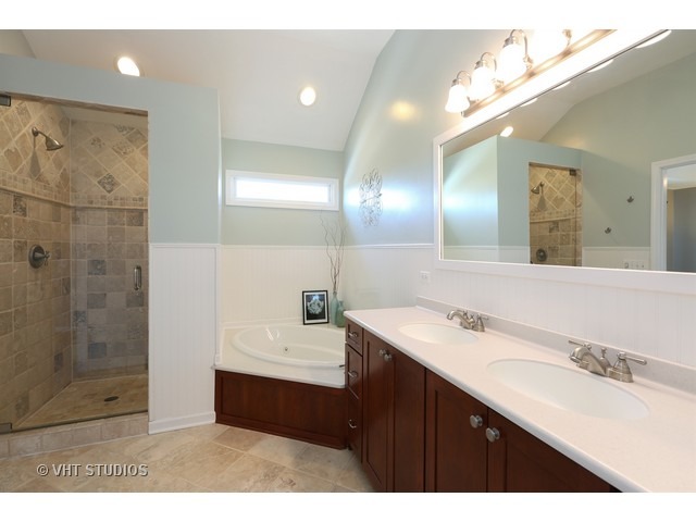 1936 Darling St, Wheaton, IL 60187 photo 15