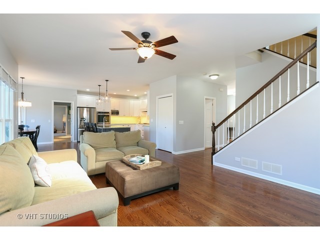 1936 Darling St, Wheaton, IL 60187 photo 10