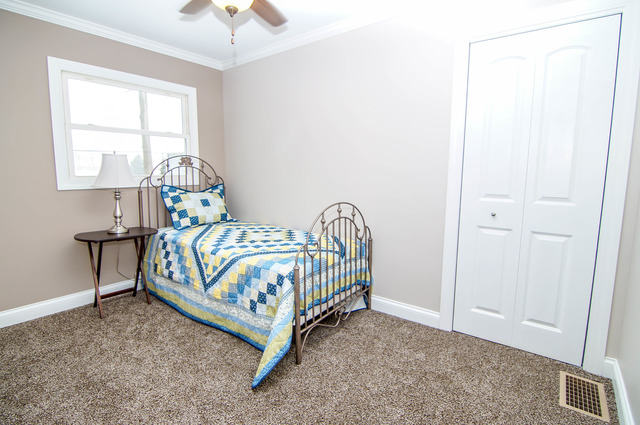845 E 11th St, Lockport, IL 60441 photo 9