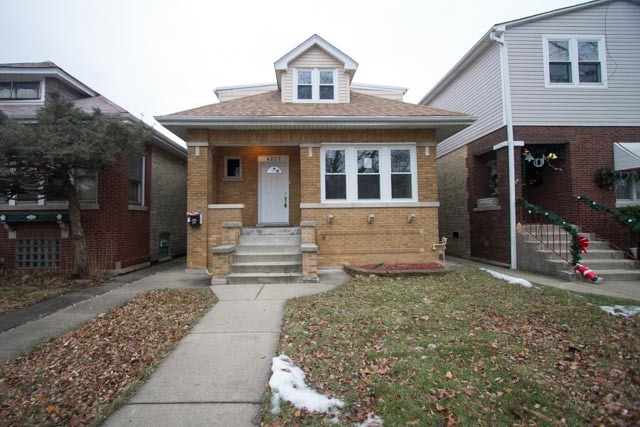 4207 N Mason Ave, Chicago, IL 60634 photo 1