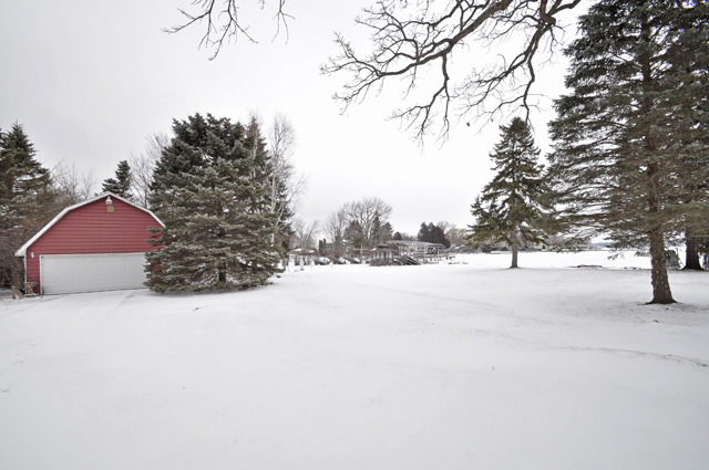 3910 Pitzen Rd, Mchenry, IL 60051 photo 24