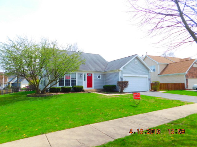 1085 N Elma Ave, Elgin, IL 60120 photo 1