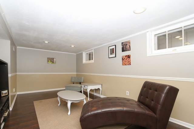 427 Wing Park Blvd, Elgin, IL 60123 photo 15