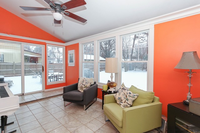 427 Wing Park Blvd, Elgin, IL 60123 photo 10