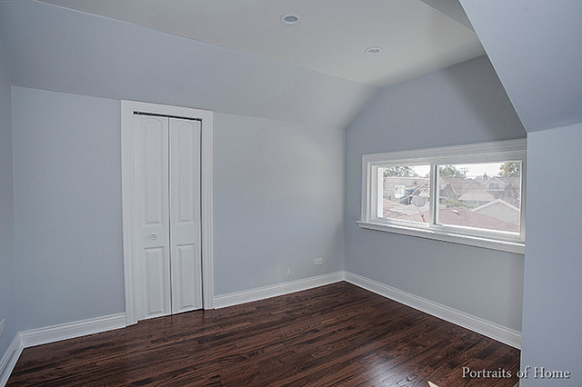 4426 N Menard Ave, Chicago, IL 60630 photo 11