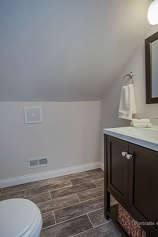 4426 N Menard Ave, Chicago, IL 60630 photo 18