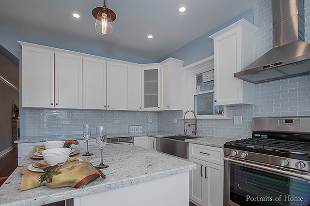 4426 N Menard Ave, Chicago, IL 60630 photo 9