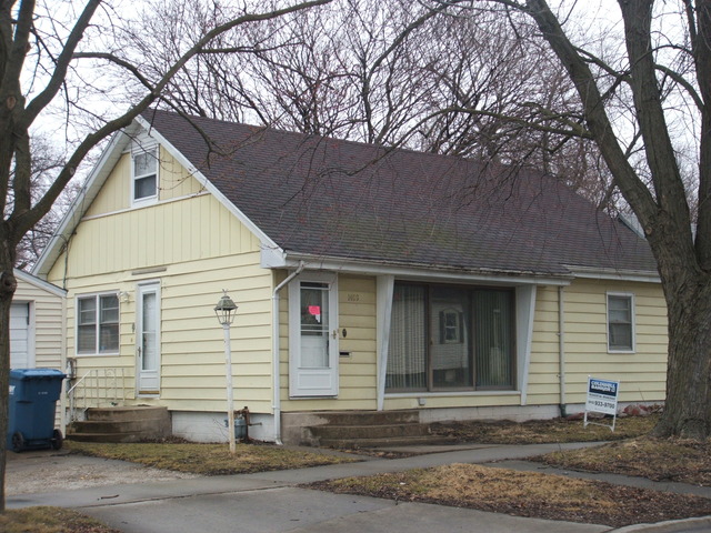 1489 E River St, Kankakee, IL 60901 photo 2