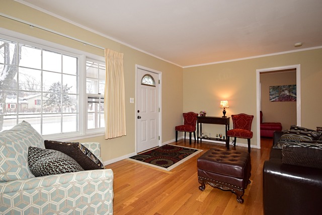 209 Plainfield Rd, Darien, IL 60561 photo 5