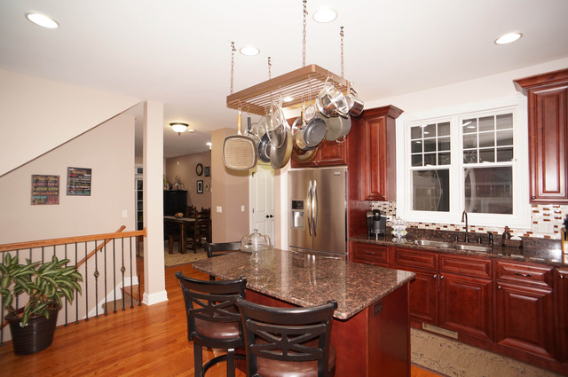 175 Partridge Ln, Bartlett, IL 60103 photo 4