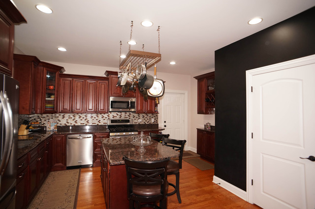 175 Partridge Ln, Bartlett, IL 60103 photo 3