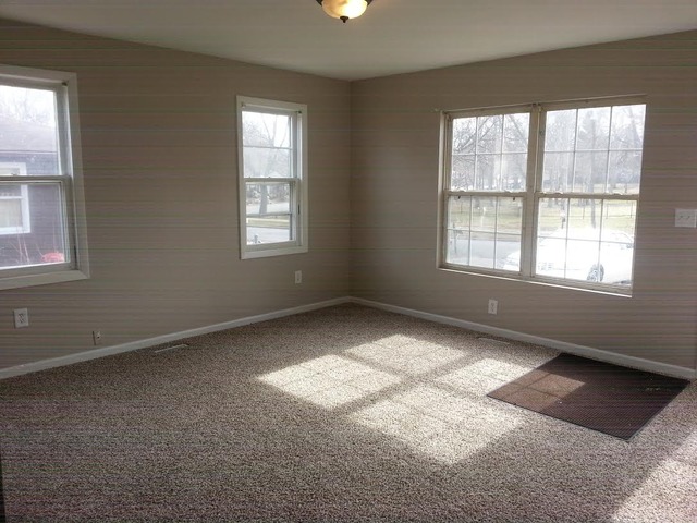 1222 2nd Ave, Aurora, IL 60505 photo 3