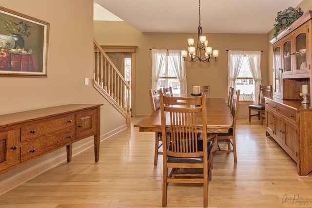 701 Ridgeway Trl, Mchenry, IL 60050 photo 4