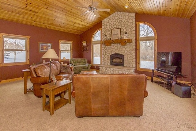 701 Ridgeway Trl, Mchenry, IL 60050 photo 3