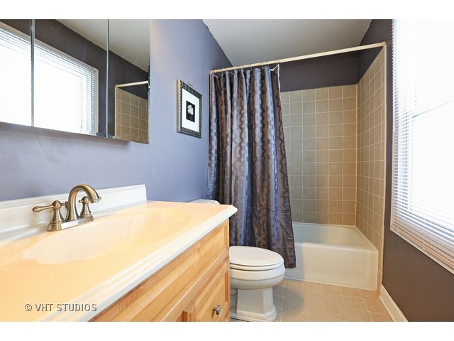 711 Elm Ct, Itasca, IL 60143 photo 11