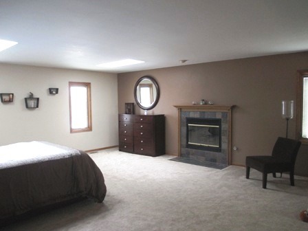 815 N Lyle Ave, Elgin, IL 60123 photo 7