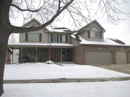 815 N Lyle Ave, Elgin, IL 60123 photo 1