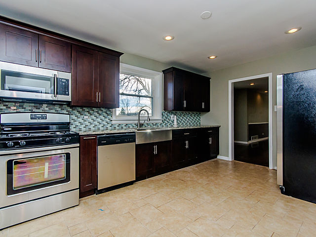 10757 S Morgan St, Chicago, IL 60643 photo 2