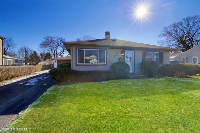 2204 Bluebird Ln, Rolling Meadows, IL 60008 photo 1