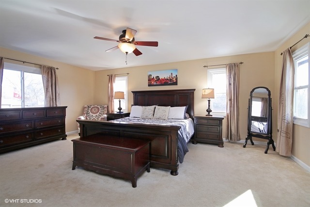 2204 Bluebird Ln, Rolling Meadows, IL 60008 photo 9
