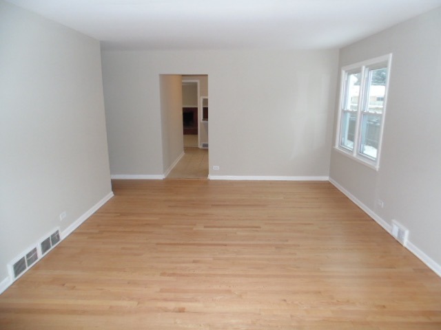 423 Mors Ave, Wheeling, IL 60090 photo 15