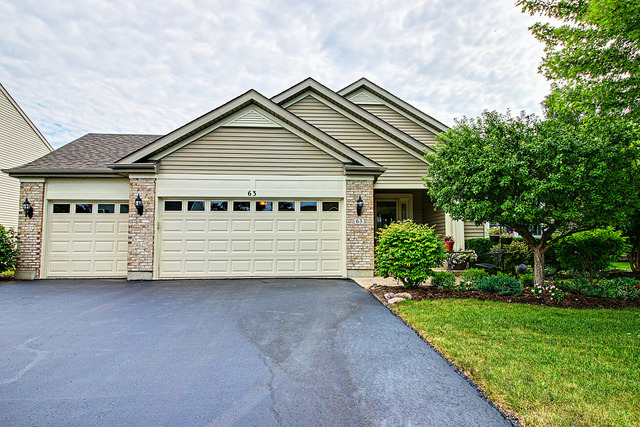 63 Bridlepath Dr, Lindenhurst, IL 60046 photo 1