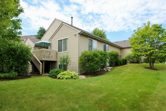 63 Bridlepath Dr, Lindenhurst, IL 60046 photo 23