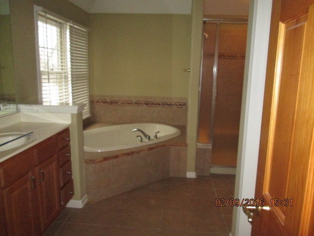 1015 Riverstone Dr, Aurora, IL 60502 photo 18